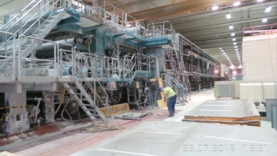 Dismantling of a paper machine in ��nekoski, Finland