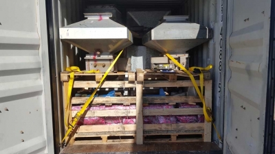 Packing and loading of transferred material - Tullis Russell